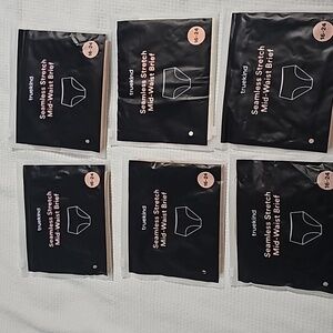 Ladies mid waist briefs